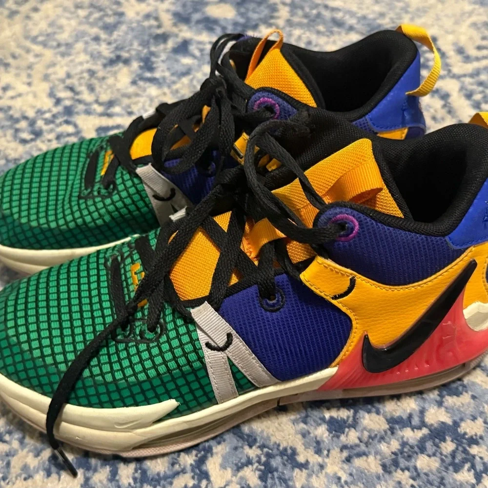Nike LeBron Witness 6.5 YMid Multi-Color - FQ8170-585 MT
